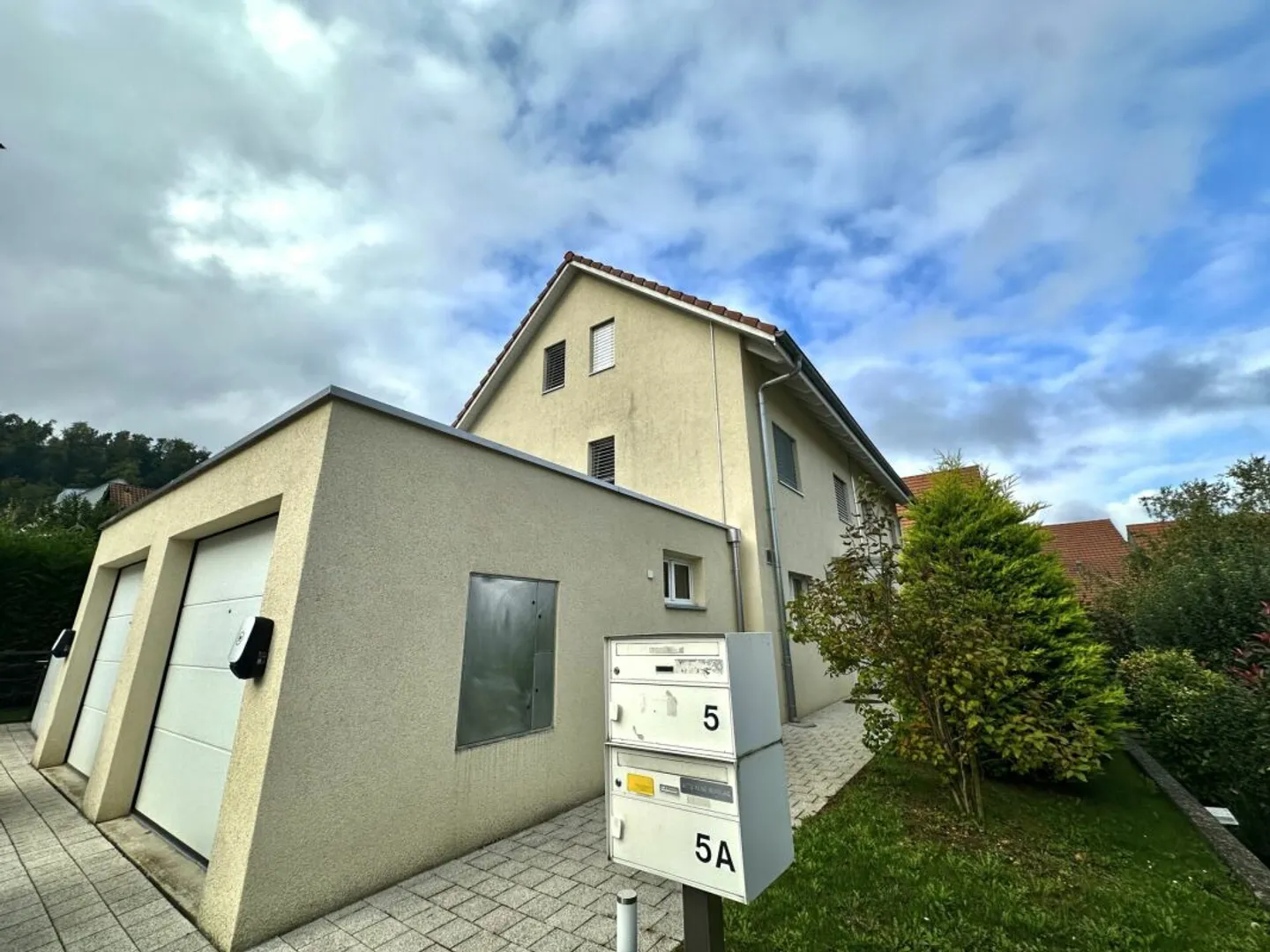Casa bifamiliare con giardino! - Foto 16 di 17