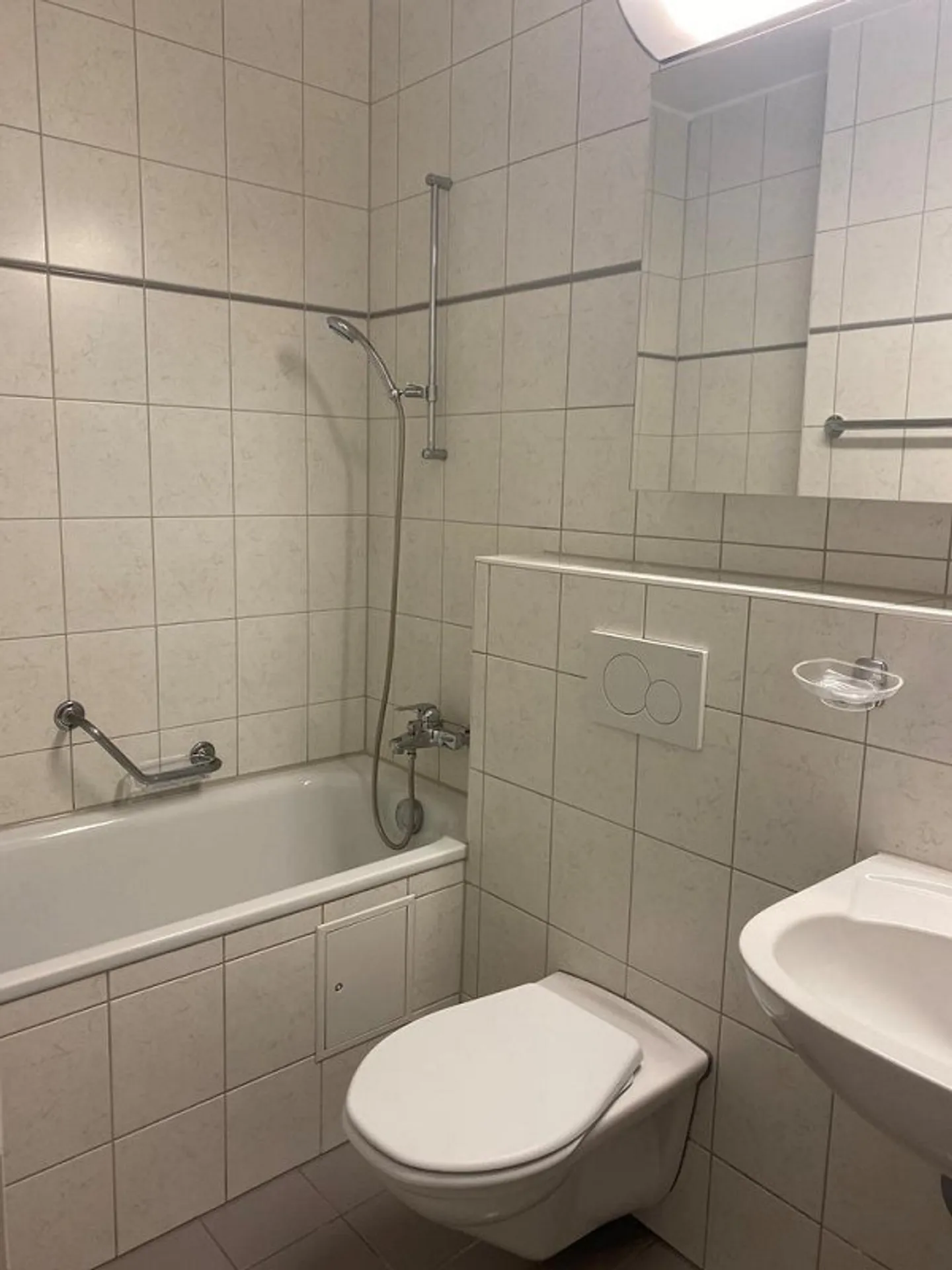 2-room apartment in the tri-border area - Photo 5 of 6
