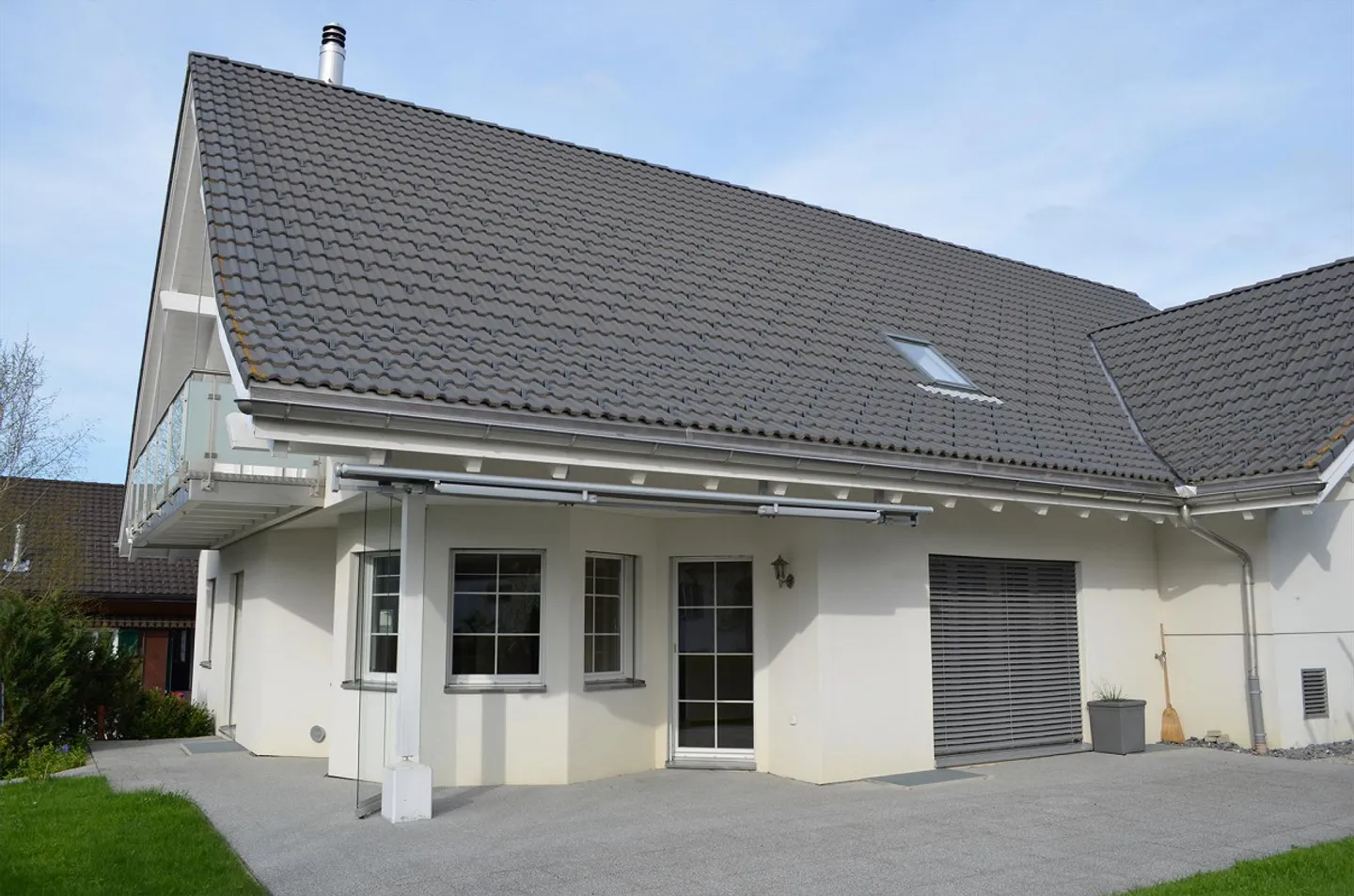 Ampia casa unifamiliare di 6,5 stanze con appartamento separato di 1,5 stanze - Foto 12 di 12