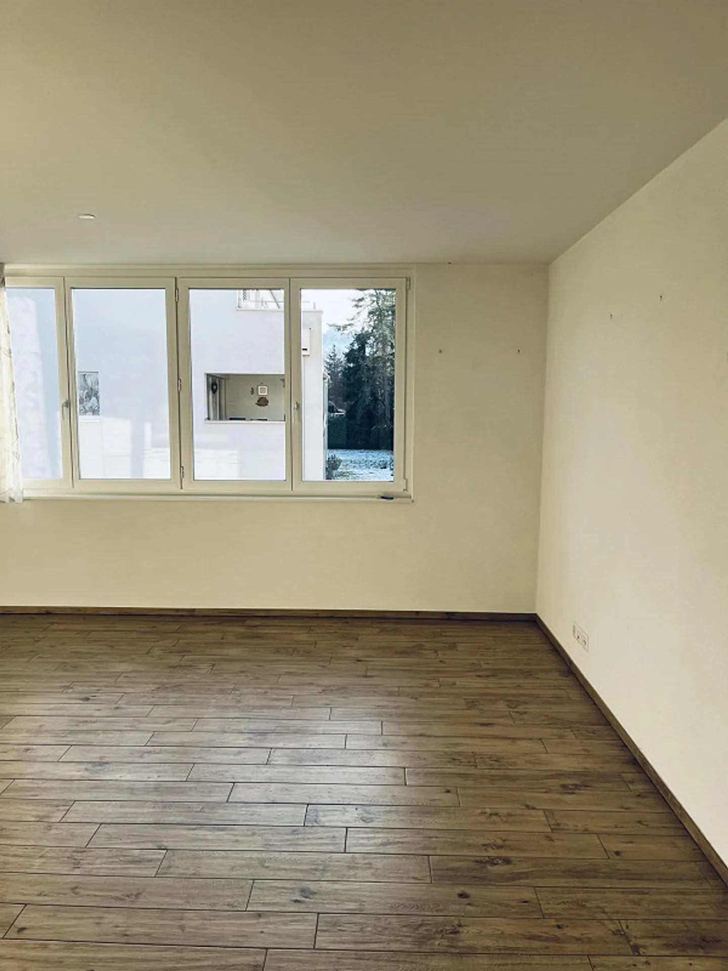 Beautiful bright 2.5 room apartment in a preferred location - Photo 10 of 24