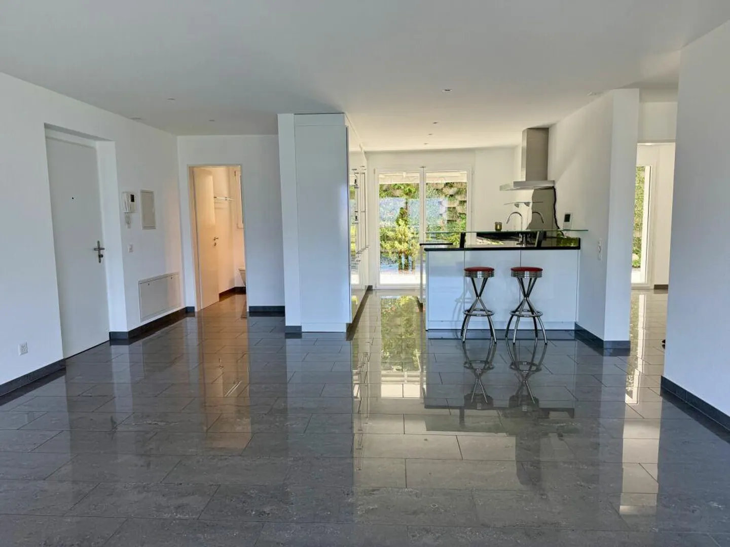 Elegante Wohnung mit Terrassen - Foto 8 von 12