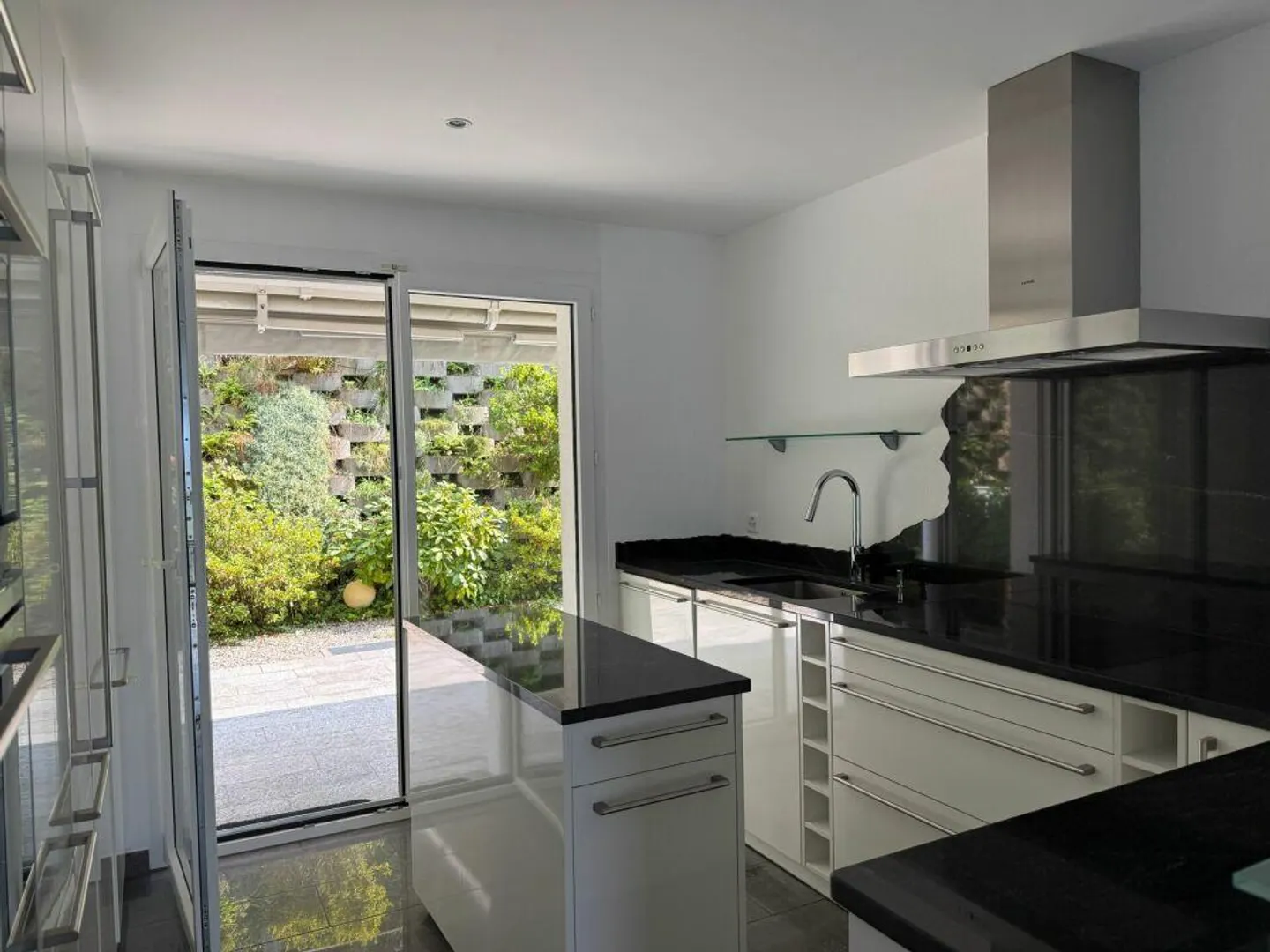 Elegante Wohnung mit Terrassen - Foto 10 von 12