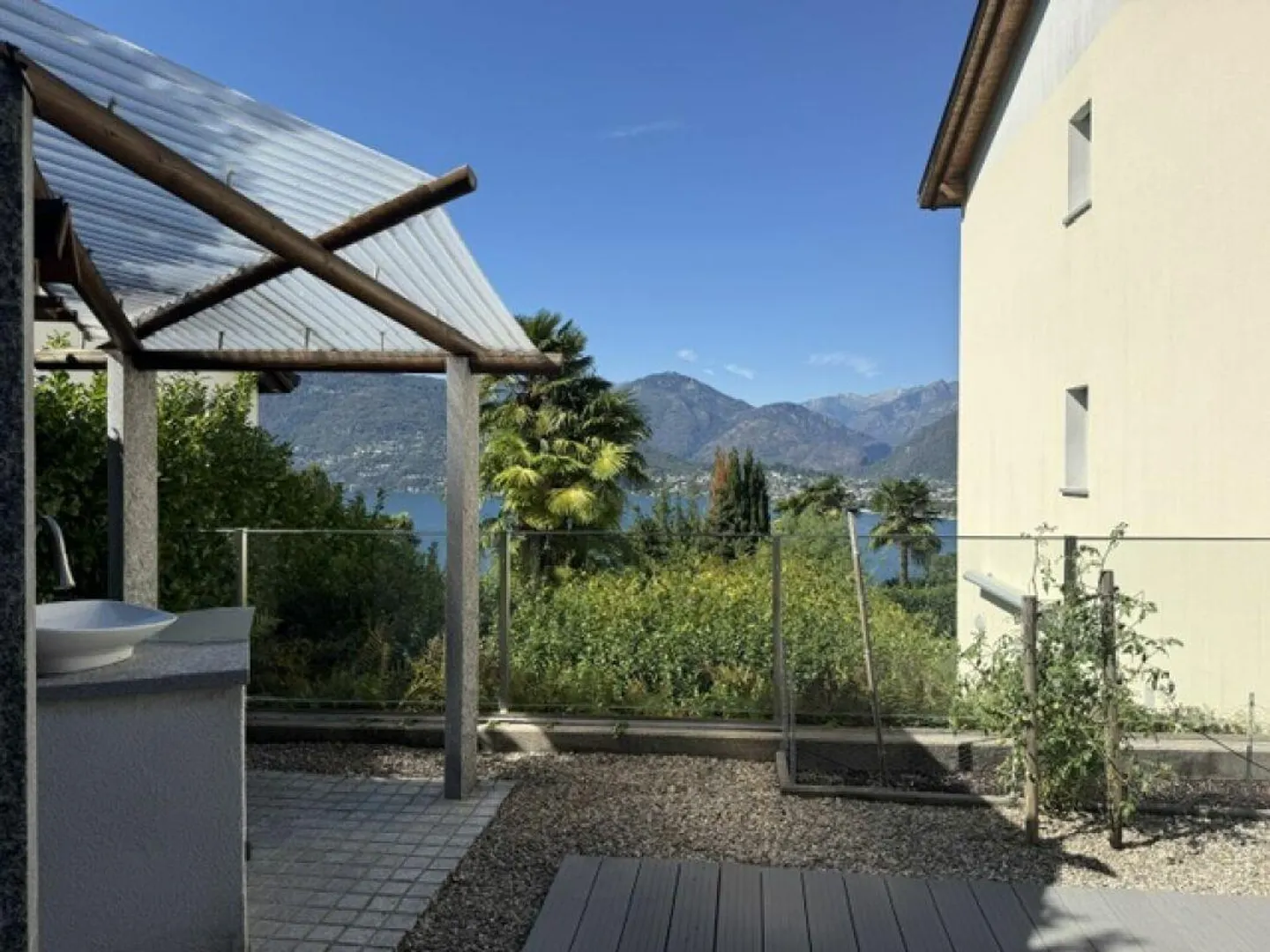 Elegante Wohnung mit Terrassen - Foto 12 von 12