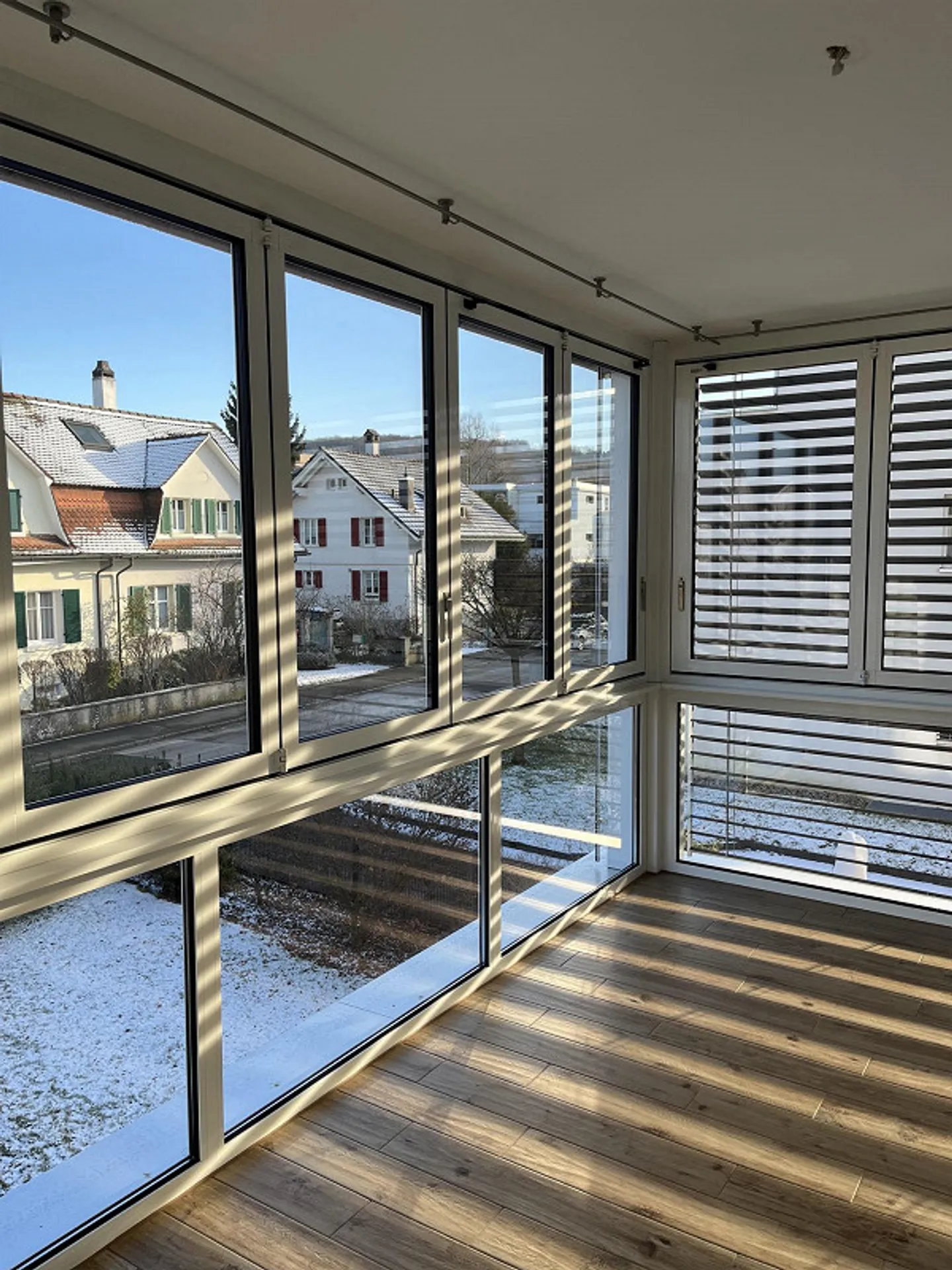 Beautiful bright 2.5 room apartment in a preferred location - Photo 12 of 24