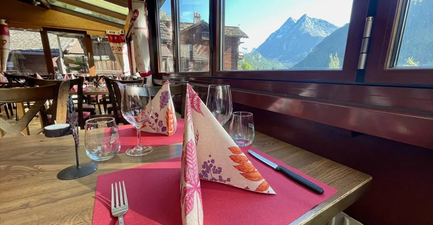 Ristorante Incantevole con Appartamento - Foto 4 di 10
