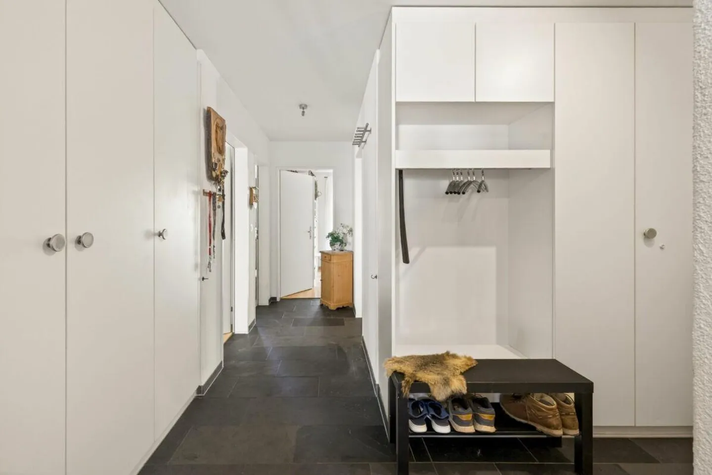 Living feeling with atmosphere and space for all phases of life - Photo 7 of 13