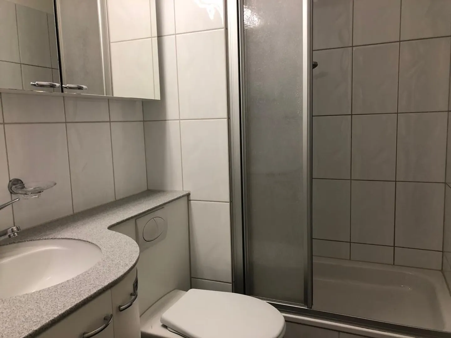 Appartamento affascinante con balcone cerca nuovi inquilini ... - Foto 4 di 7