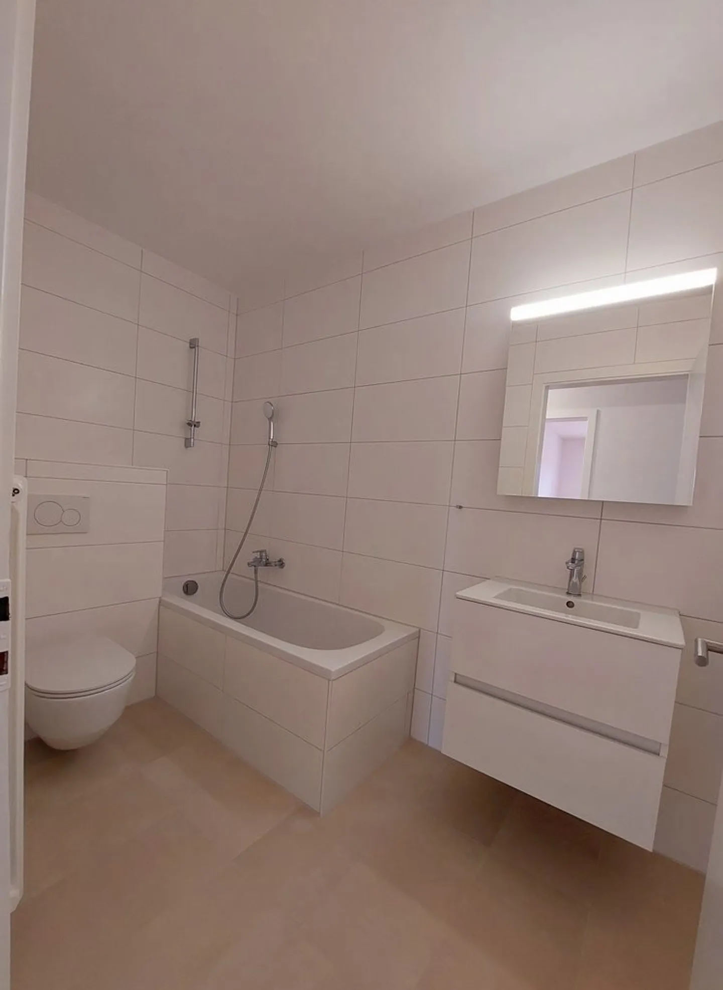 Appartamento di 3,5 locali al 3° piano - Foto 8 di 9