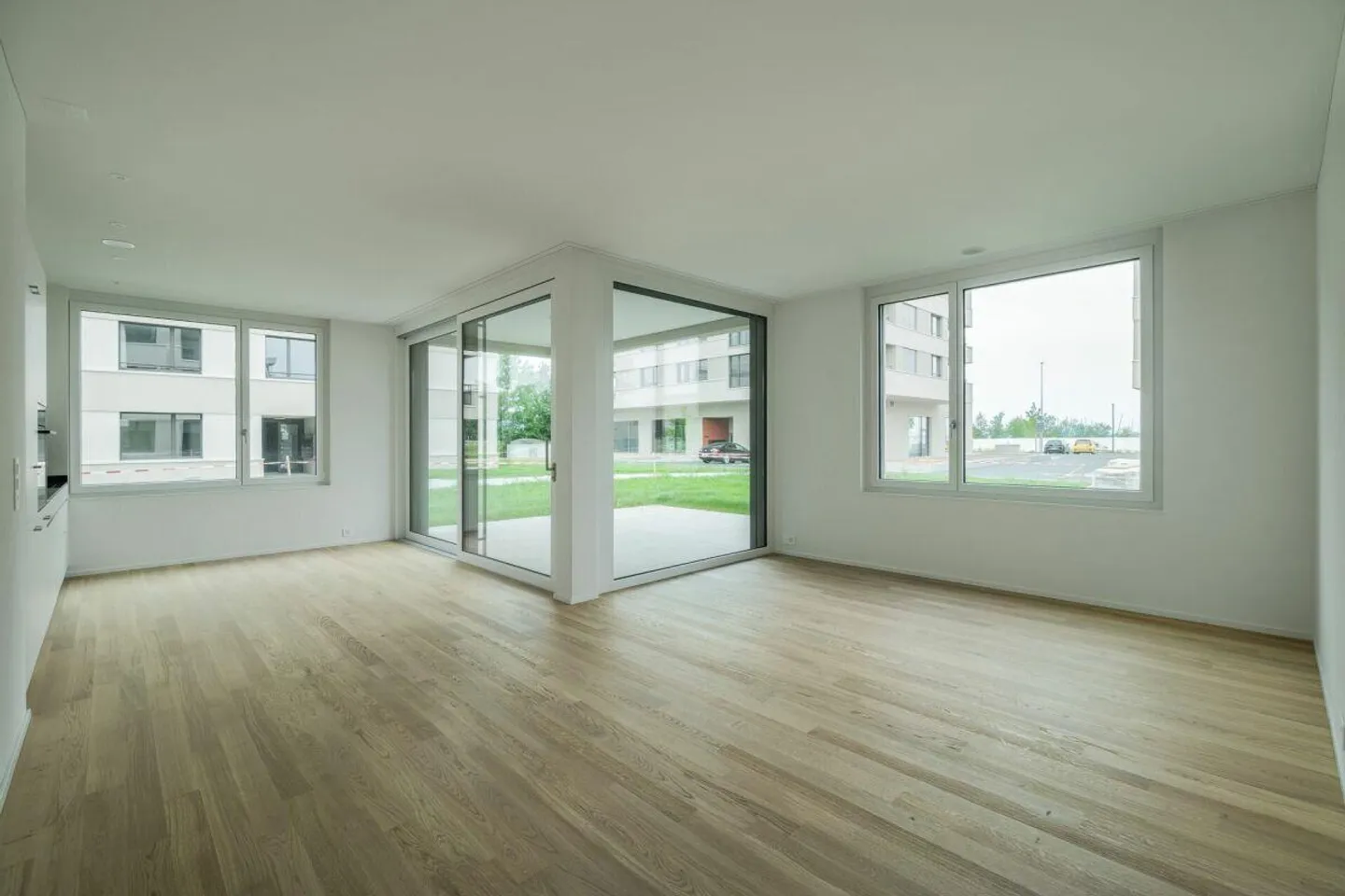 Appartement moderne de 2,5 pièces au bord du lac - Photo 4 sur 9