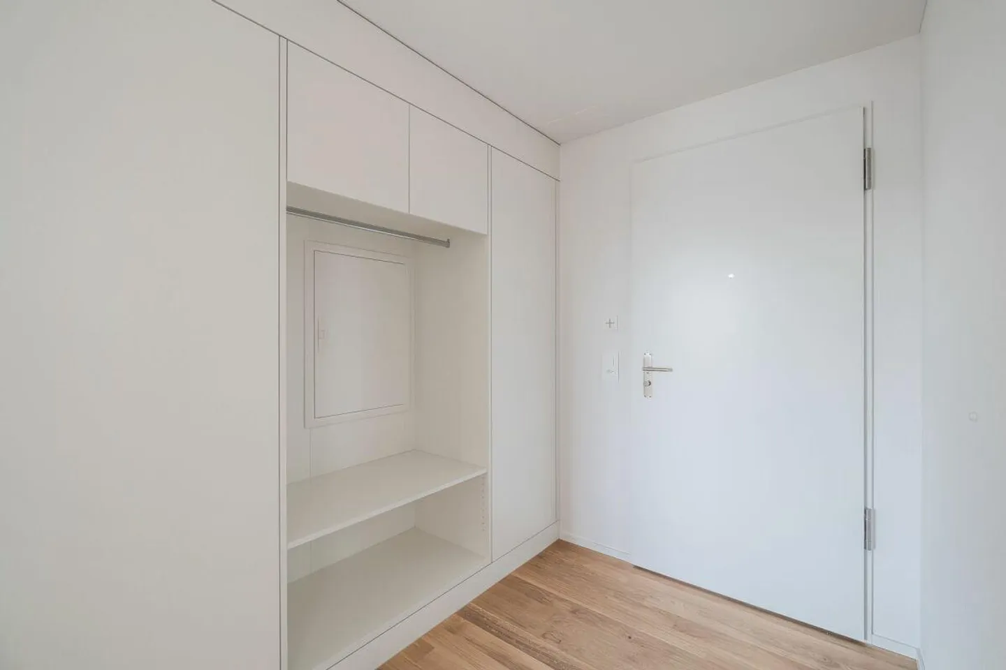 Appartement moderne de 2,5 pièces au bord du lac - Photo 6 sur 9