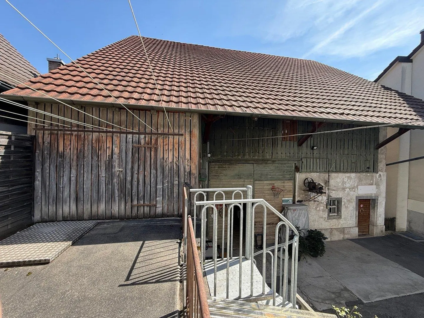 Terrain de développement attrayant dans la zone centrale d'Ettingen - Photo 1 sur 13