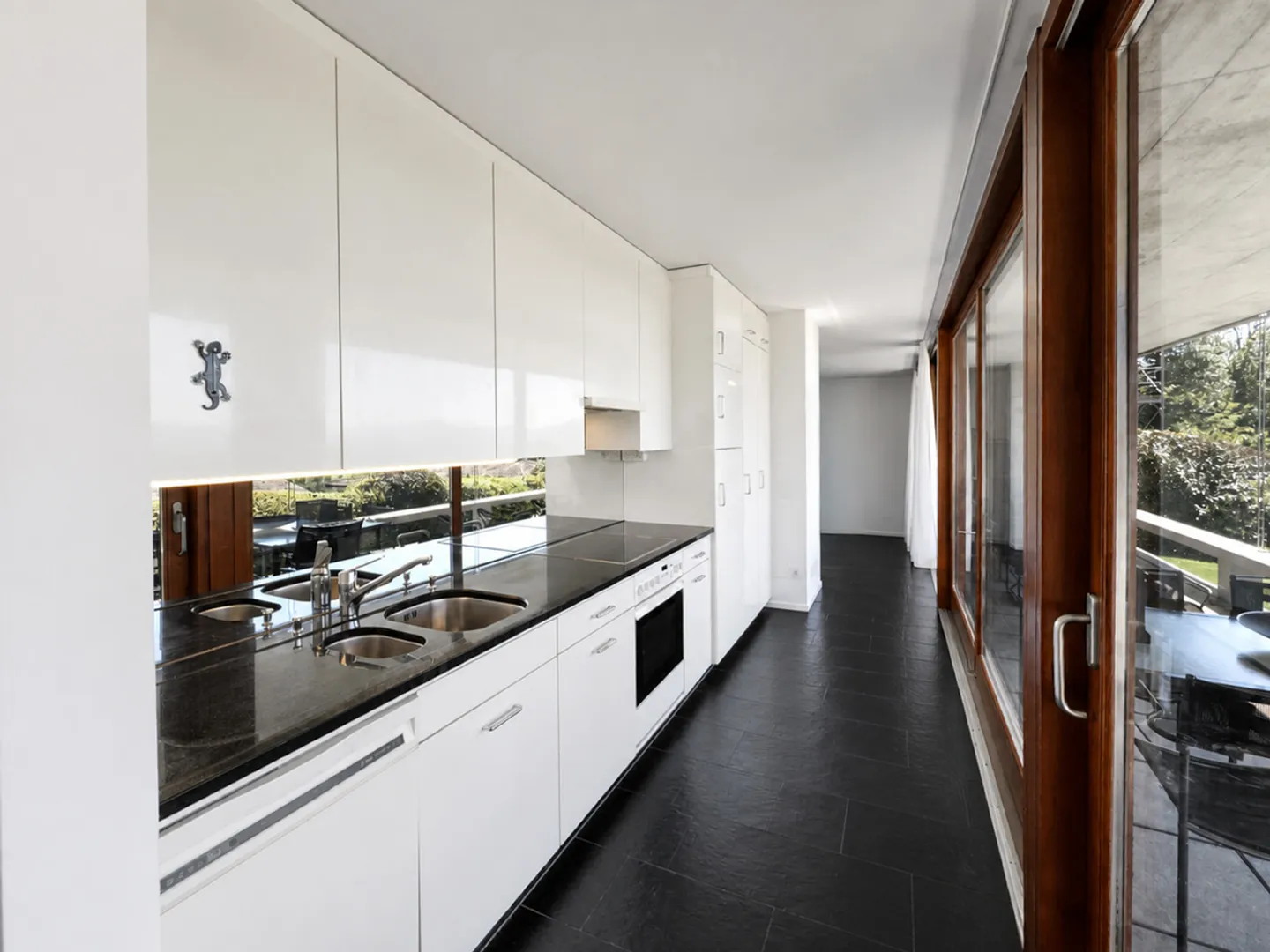 Maison individuelle avec jardin à Villa Luganese - Photo 3 sur 11