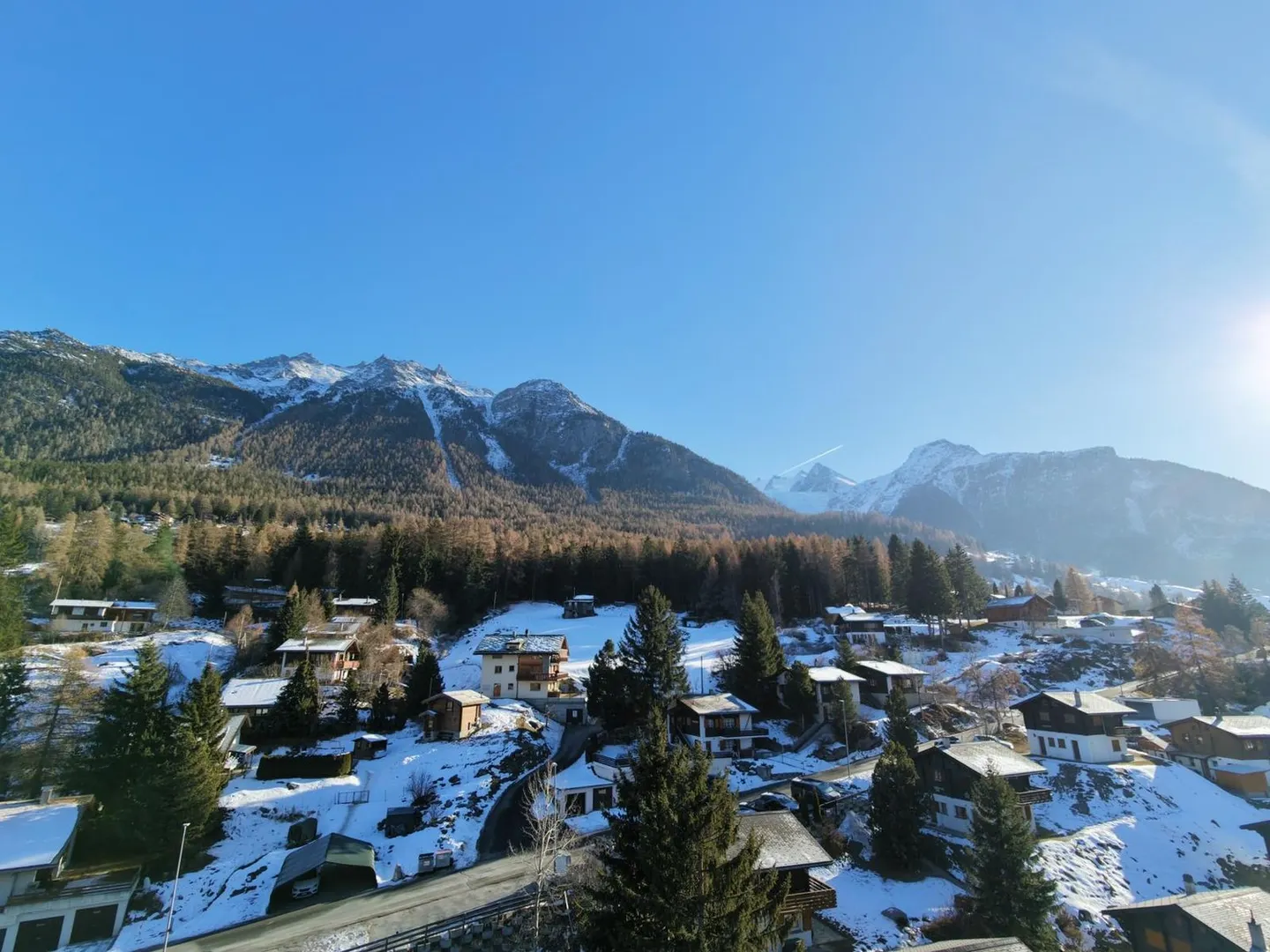 Chalet ensoleillé avec vue panoramique dans la vallée de la Matter - Photo 7 sur 19