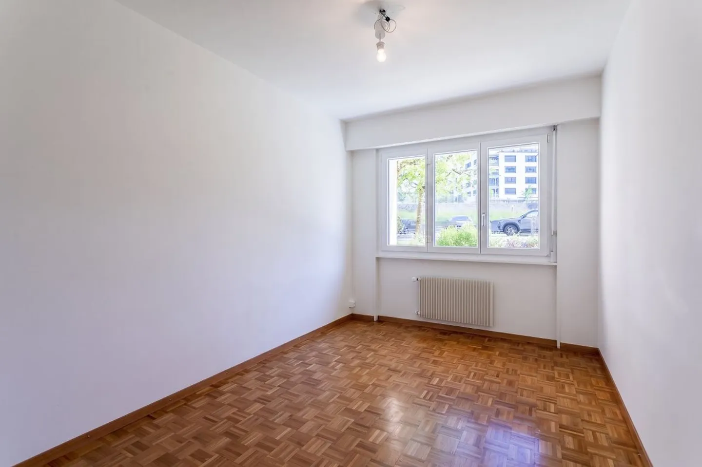 Geräumige Wohnung mit Balkon - Foto 10 von 10