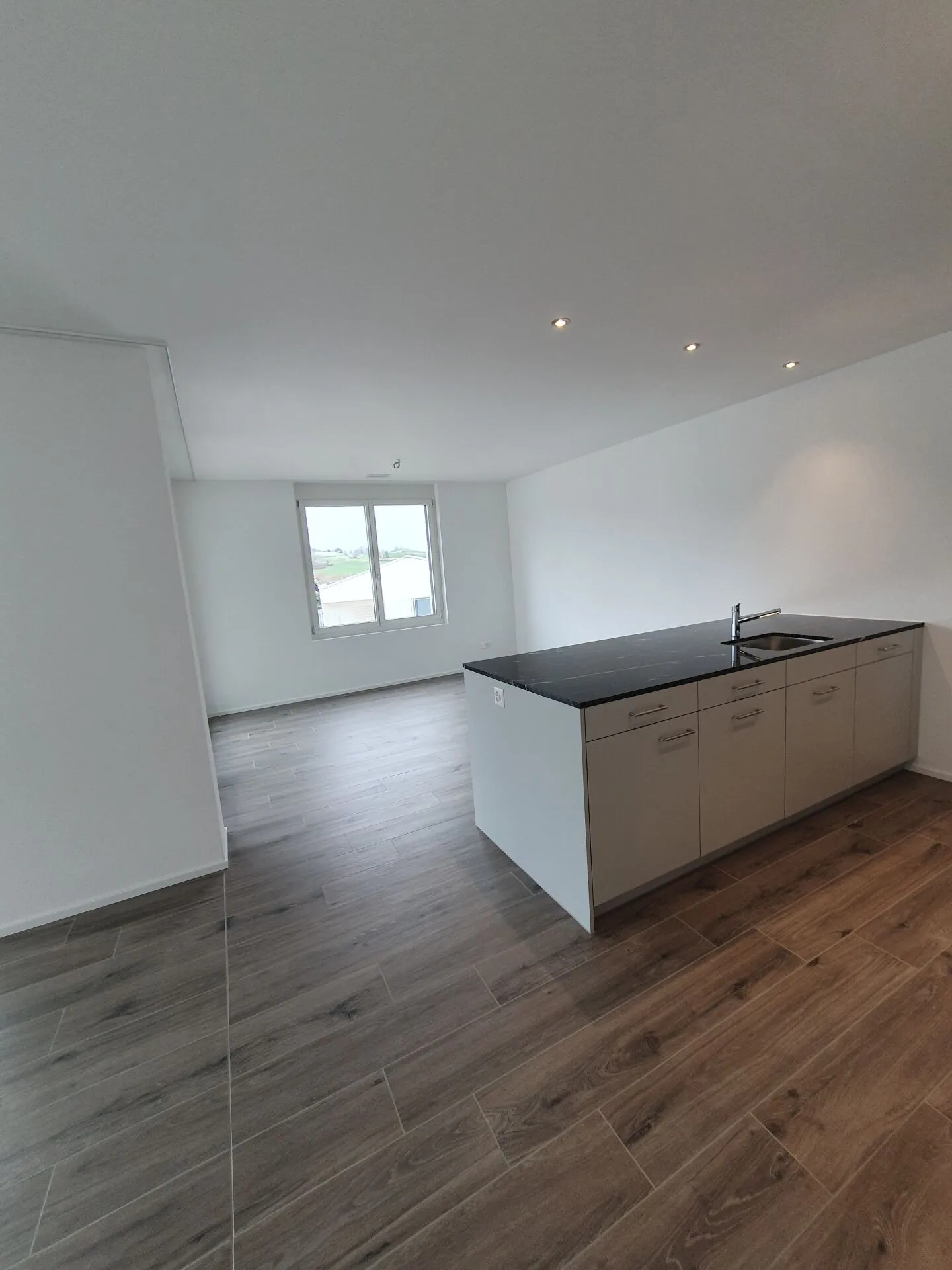 Prima locazione: appartamenti di 3,5 stanze inclusi cantina - Foto 7 di 15