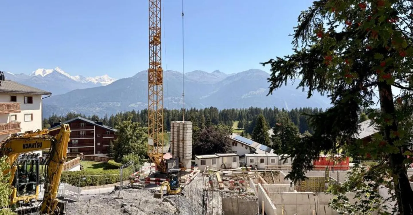 Chalet de Luxe à Crans-Montana - Photo 2 sur 11