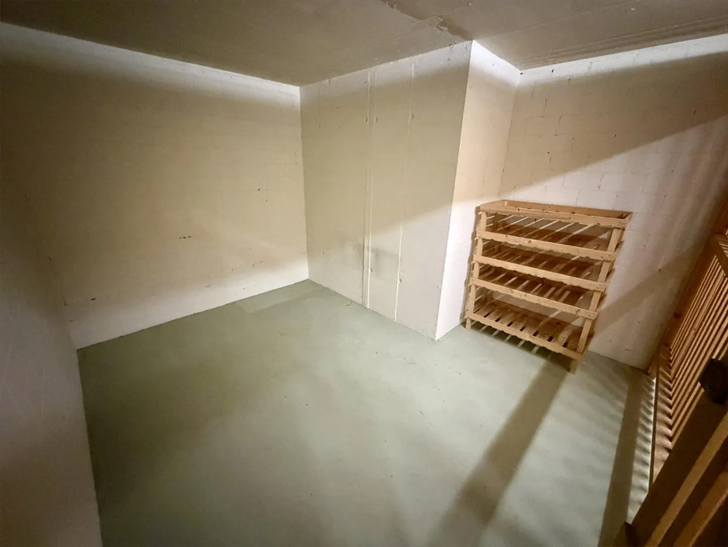 Bright 4.5-room apartment with balcony and great view - Photo 16 of 17
