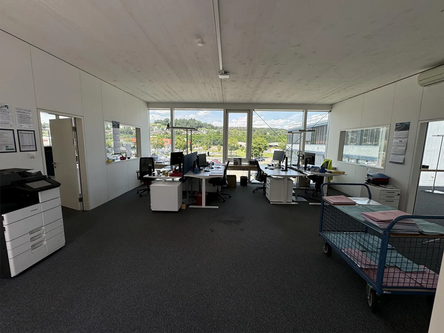 Spazio ufficio e commerciale centrale in affitto! - Foto 7 di 23