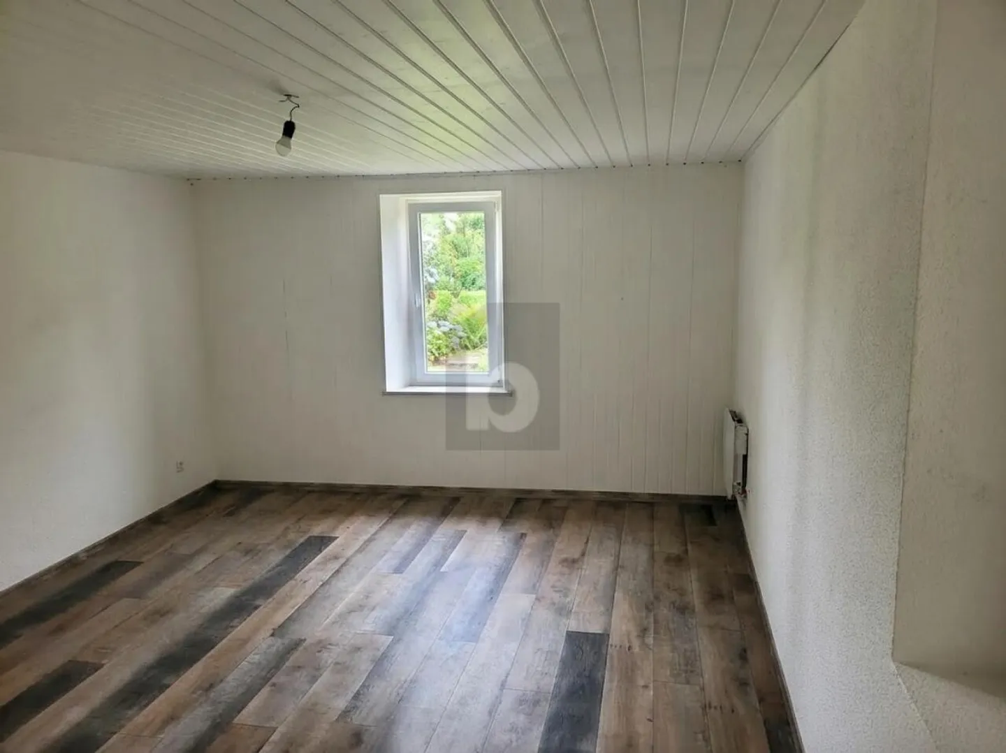 Appartement Rénové avec Jardin - Photo 2 sur 5