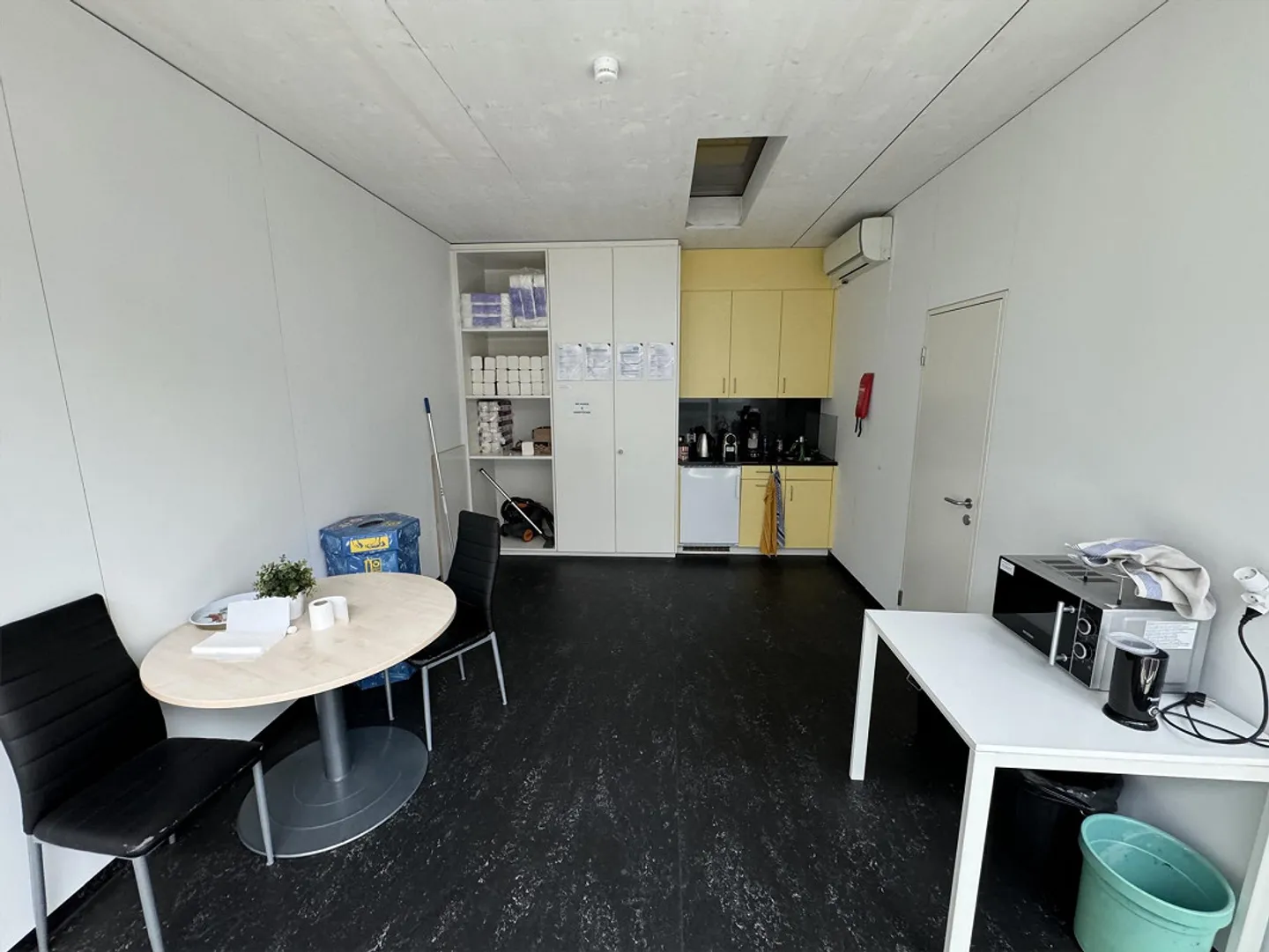 Spazio ufficio e commerciale centrale in affitto! - Foto 18 di 23
