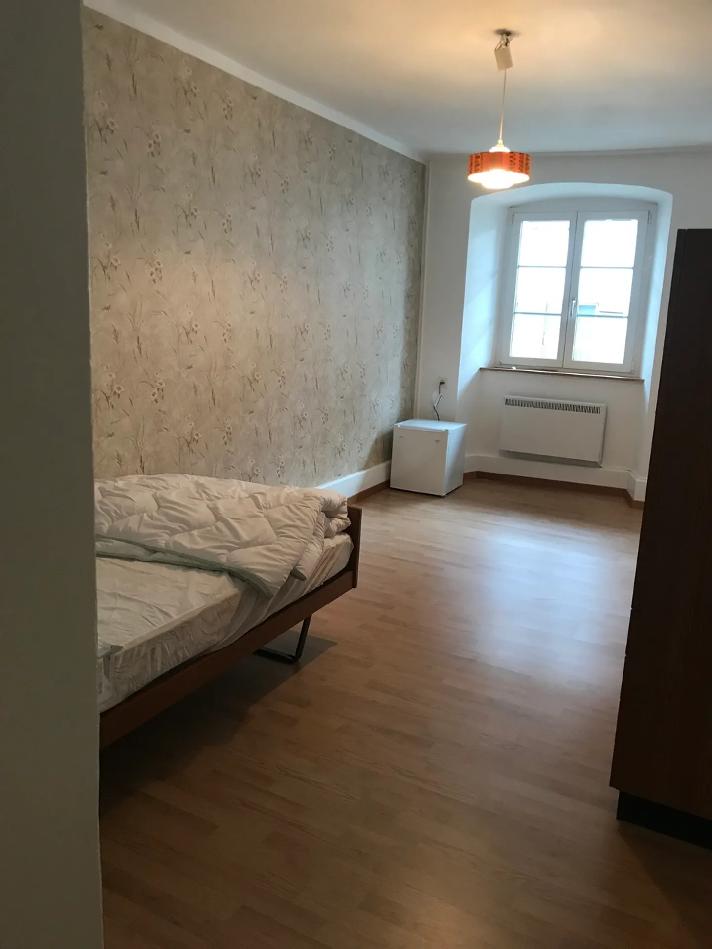 Camera condivisa arredata in affitto - Foto 2 di 5