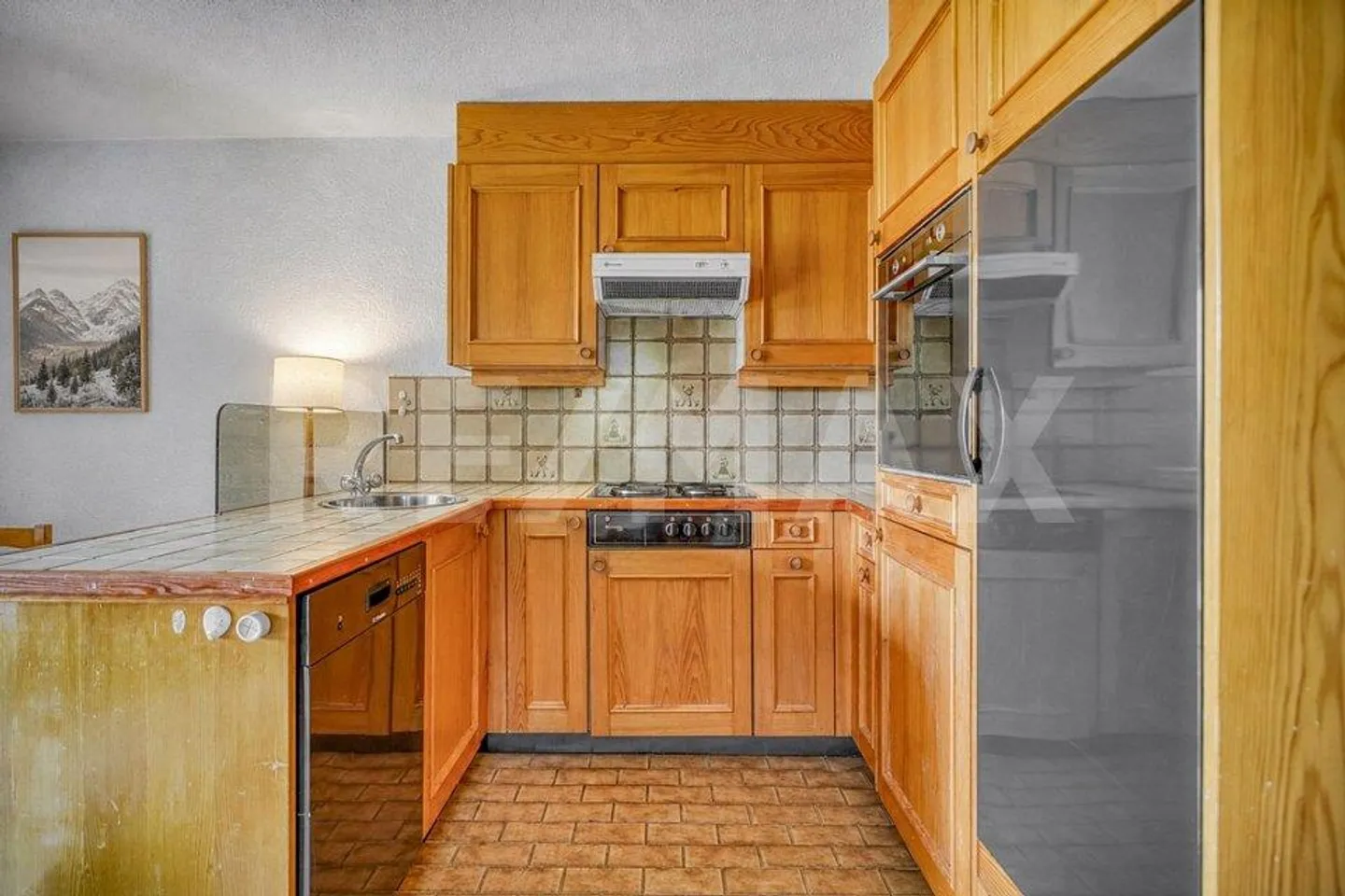 VENTE SUR OFFRES DÈS CHF 400’000.– | À 5 MINUTES À PIED DES PISTES - Photo 3 of 7