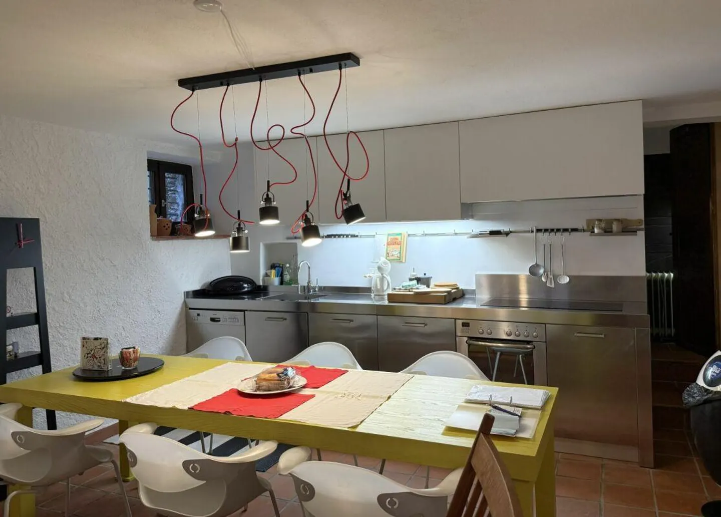 Appartement à louer dans le centre du village - Photo 5 sur 6