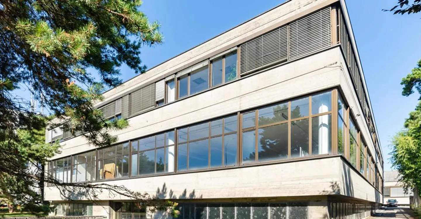 605 m2 Surface - Flexible Lease - Photo 1 of 4