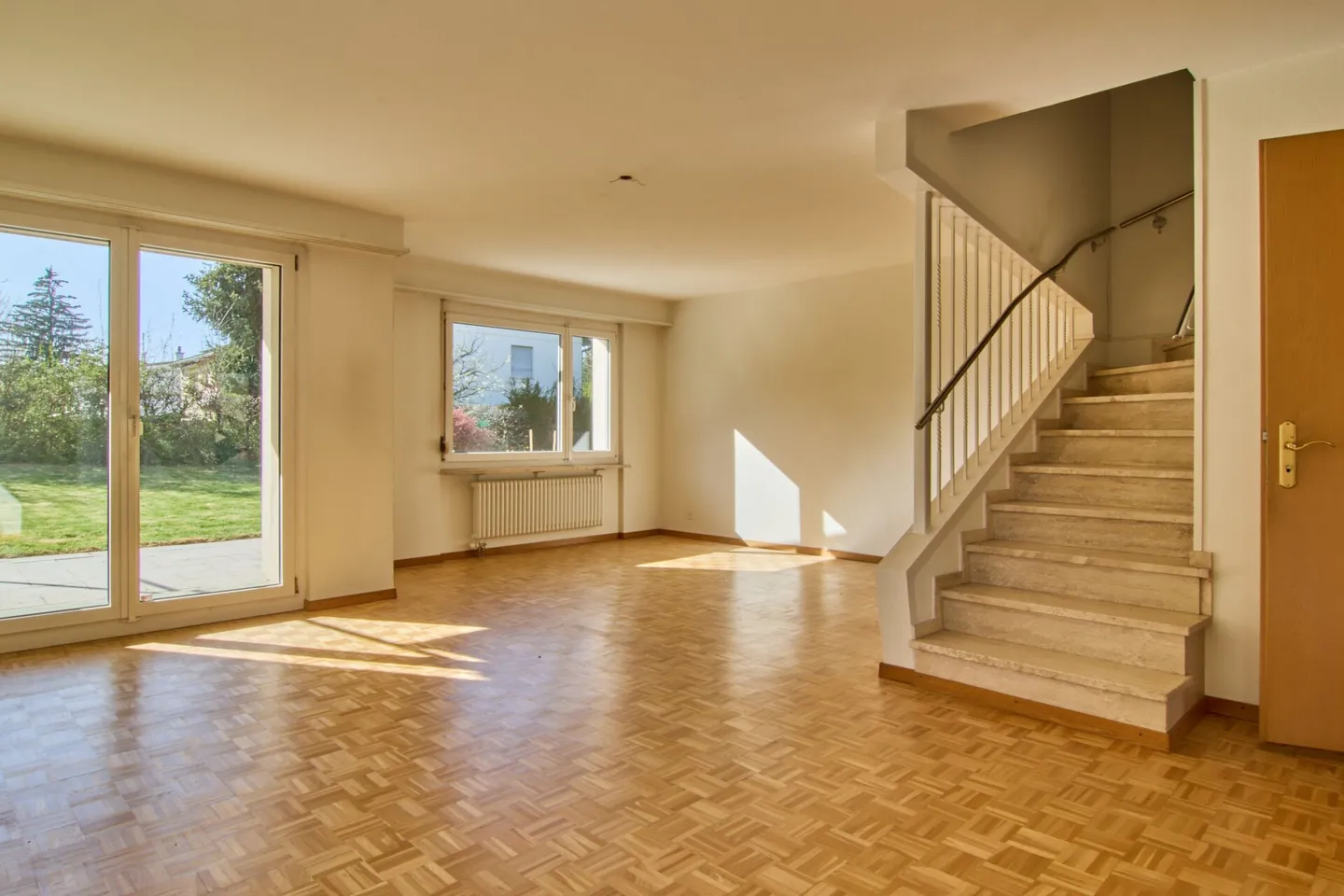 Helle 5.5 Z' Doppelhaushälfte - Foto 2 von 13