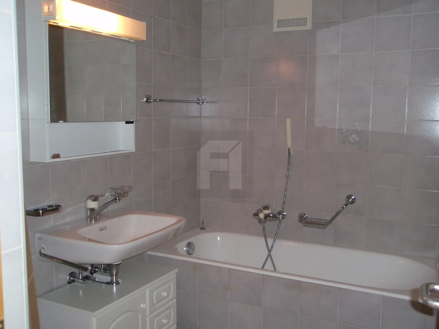 Appartement Charmant avec Jardin - Photo 7 sur 7