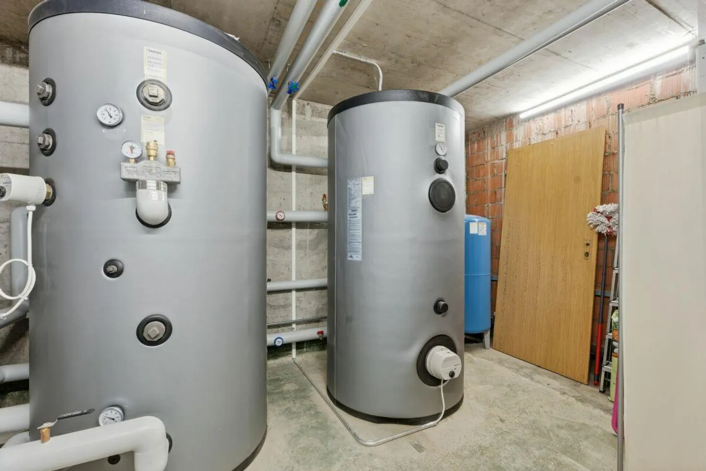 Heimelige 2.5 Z' Dachwohnung mit Garage und Balkon Kopie - Foto 12 von 13