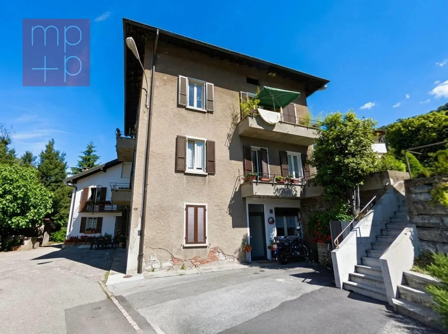 Maison plurifamiliale - Mendrisio - Photo 3 sur 8