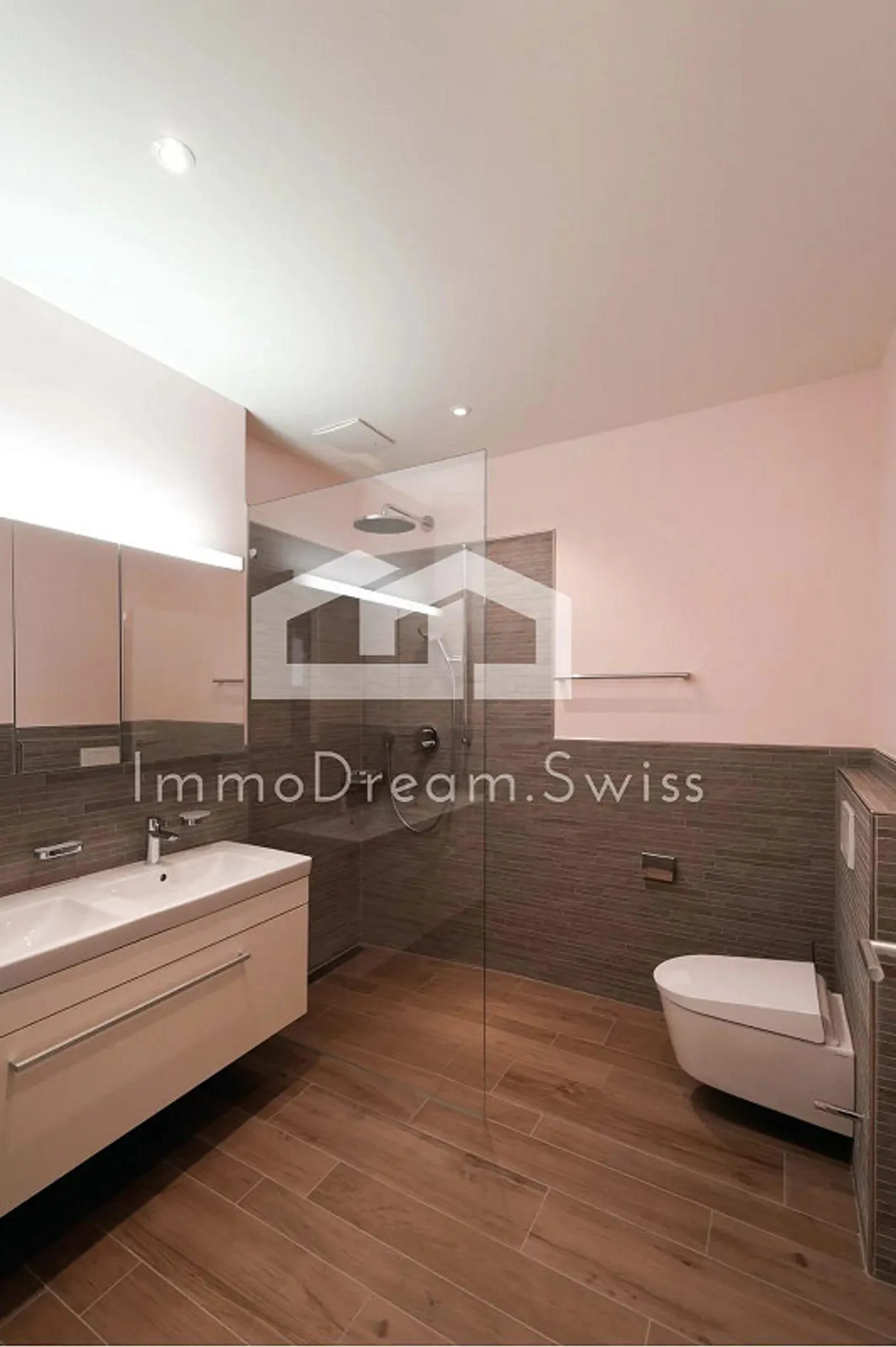 Modern 4 ½ room condominium in the attic with breathtaking ... - Photo 8 of 12