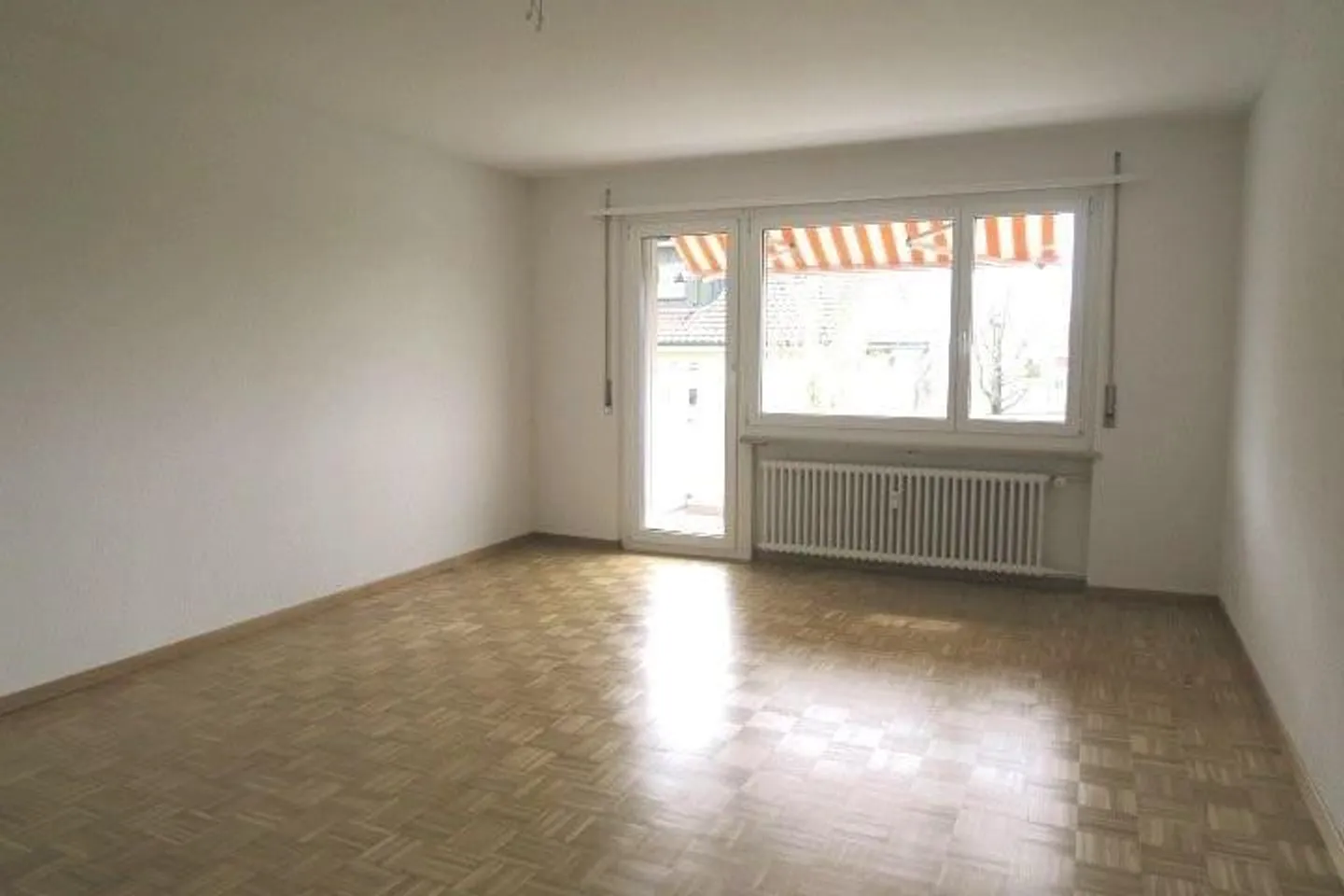 grosszügige 4-Zimmerwohnung in ländlicher Umgebung - Photo 8 of 8