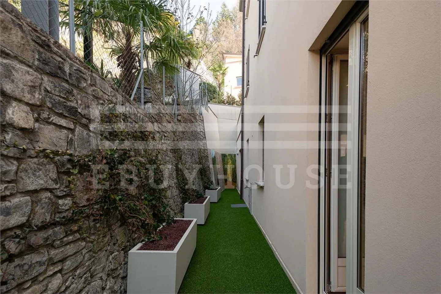 Appartement prestigieux avec jardin privé à Cassarate - Photo 13 sur 13