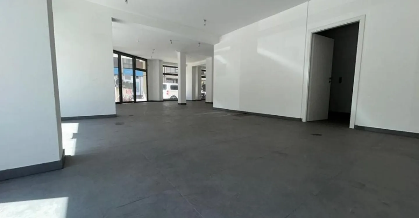 177 m2 Arcade zu vermieten - Foto 1 von 2