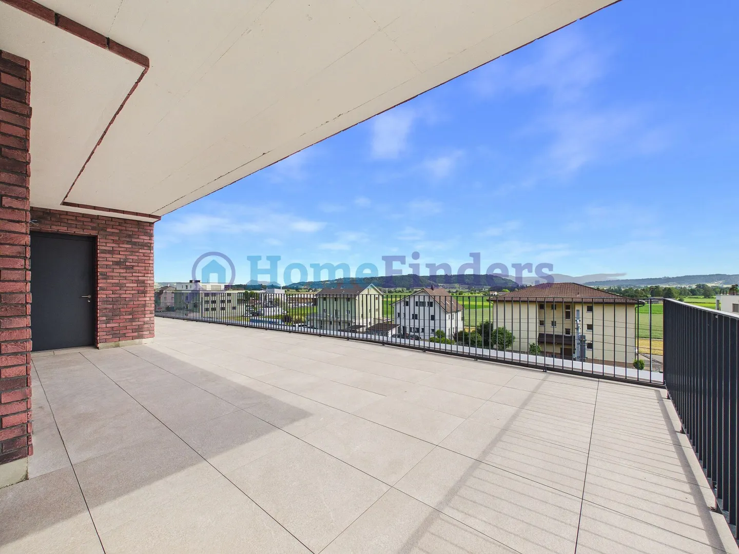 PRIMA OCCUPAZIONE CON TERRAZZA ENORME DI 65m2! - Foto 2 di 10