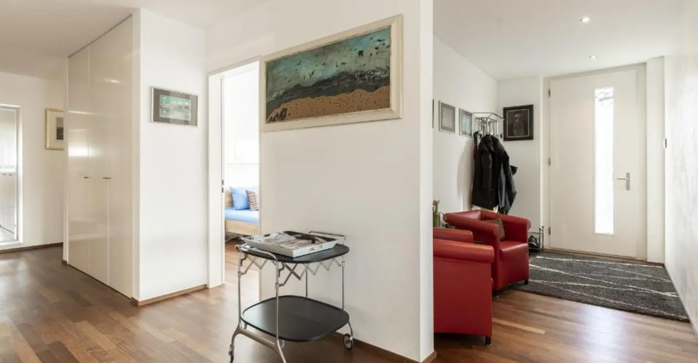 Appartamento Familiare Elegante con Meravigliose Terrazze - Foto 3 di 9