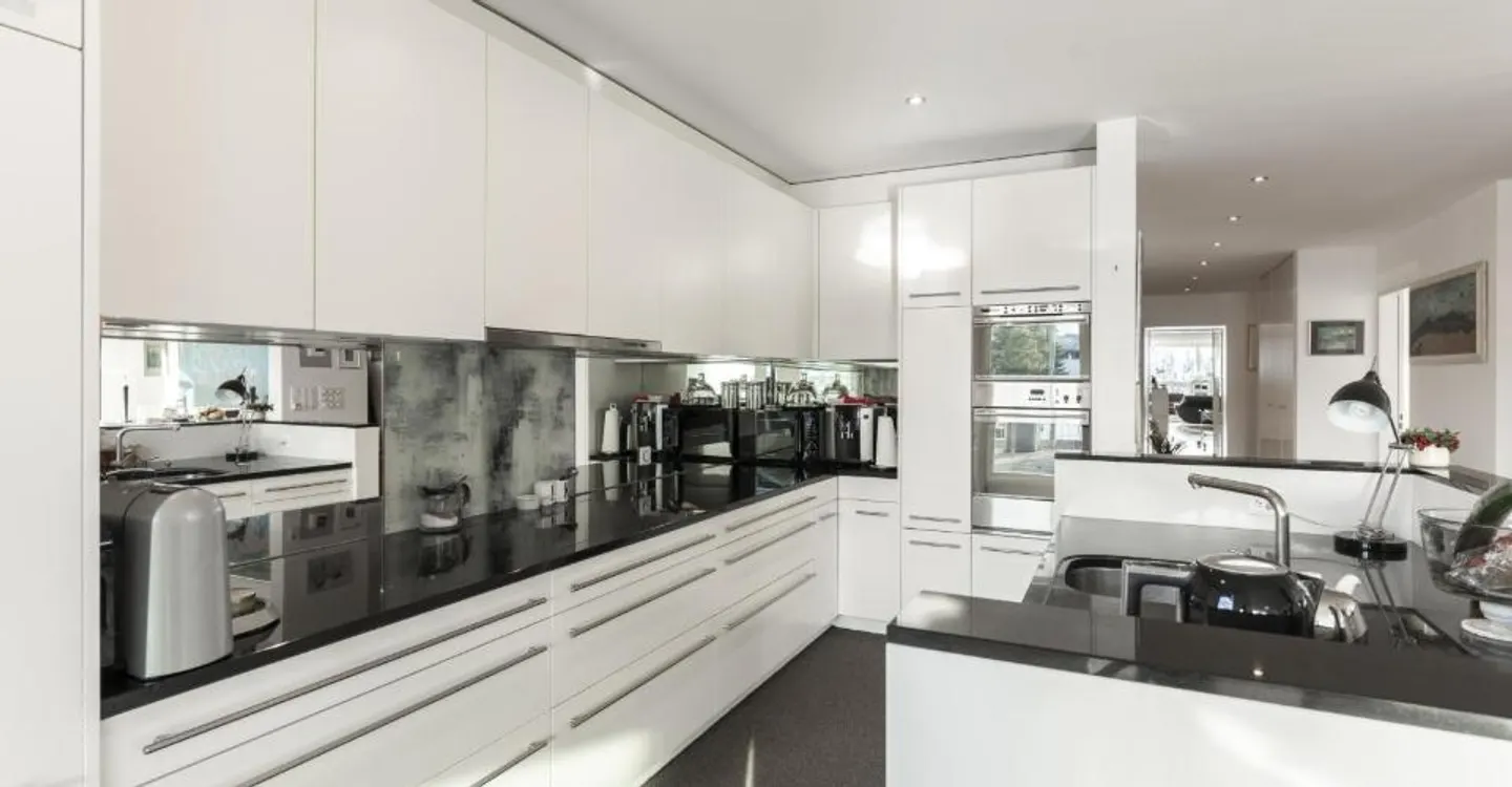 Appartamento Familiare Elegante con Meravigliose Terrazze - Foto 4 di 9
