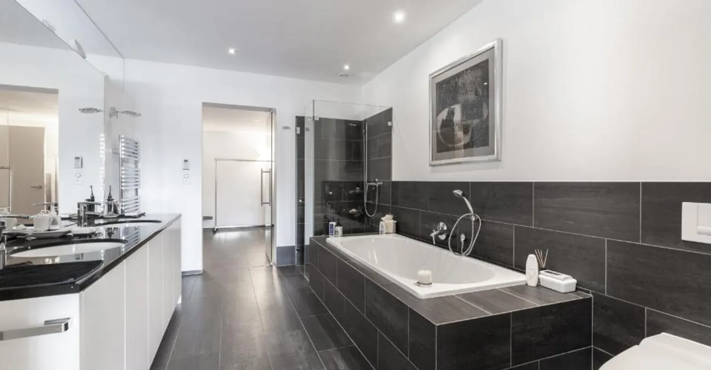 Appartamento Familiare Elegante con Meravigliose Terrazze - Foto 7 di 9