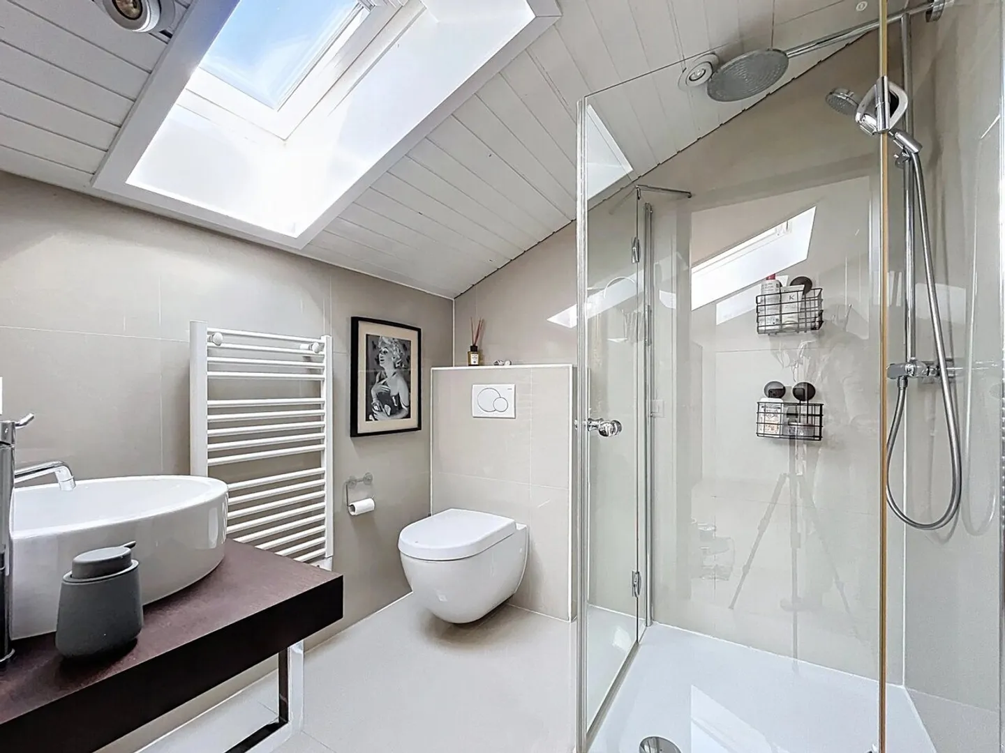 In Esclusiva - Superba villa con piscina - Foto 11 di 12