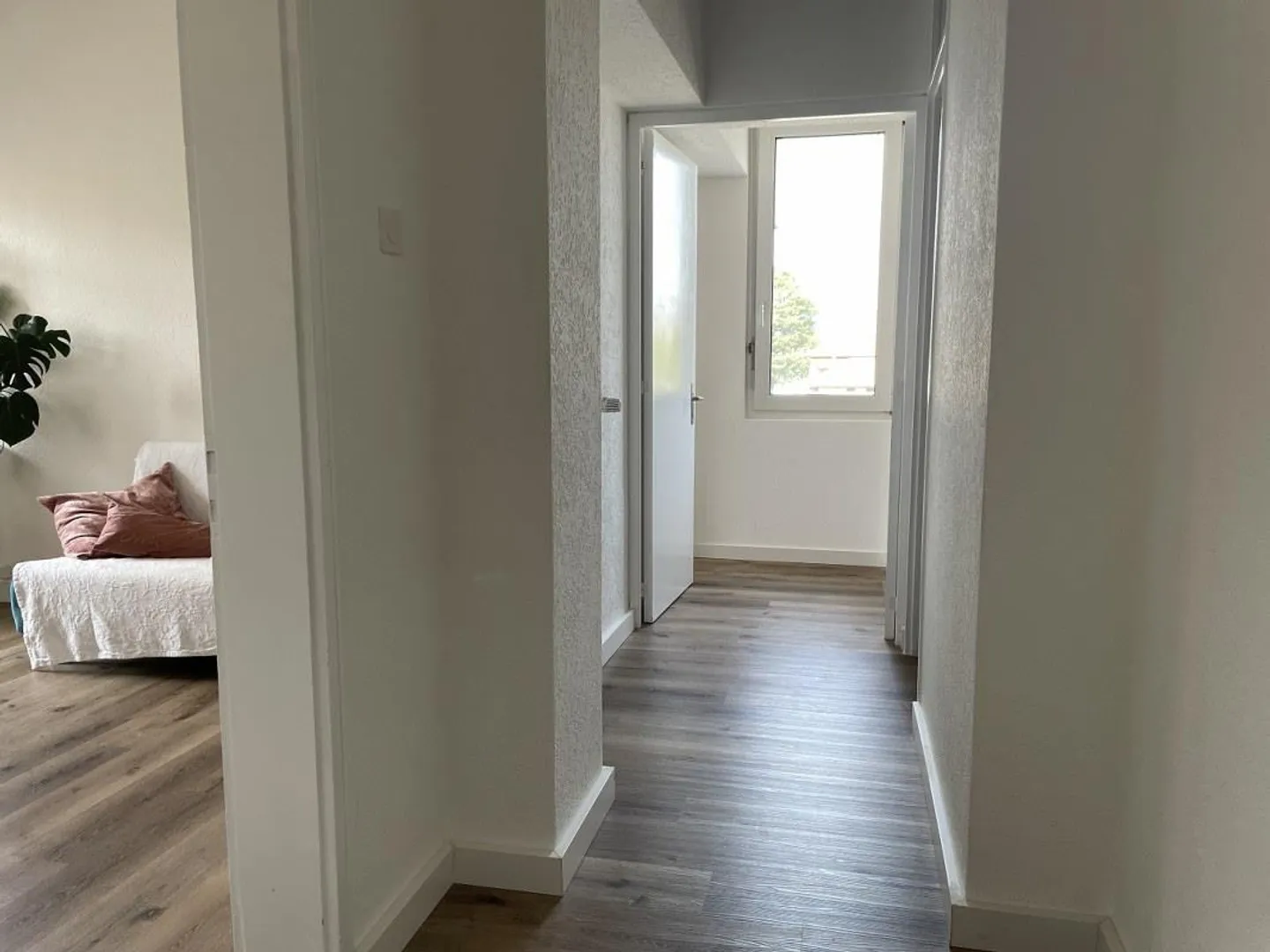 Renovated 3.5 Room Apartment - Photo 7 of 10