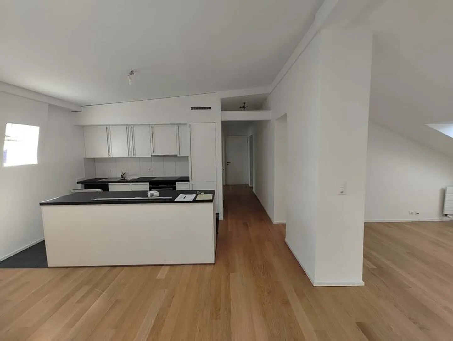 3.5 Room Apartment - Photo 1 of 6
