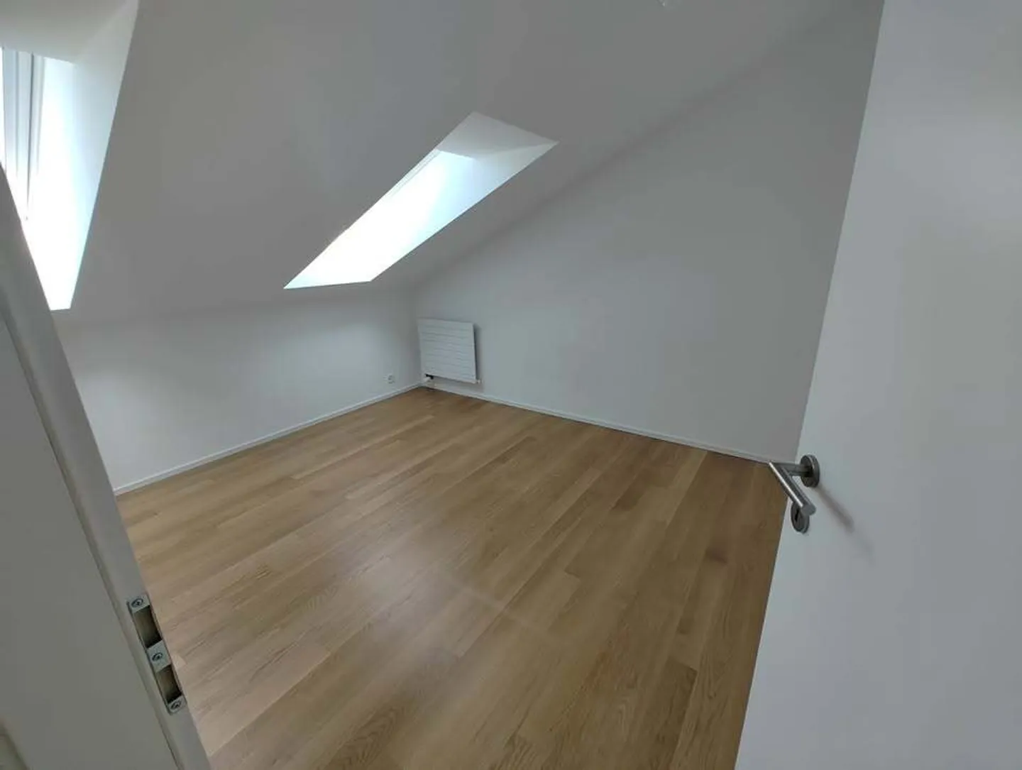 3.5 Room Apartment - Photo 4 of 6