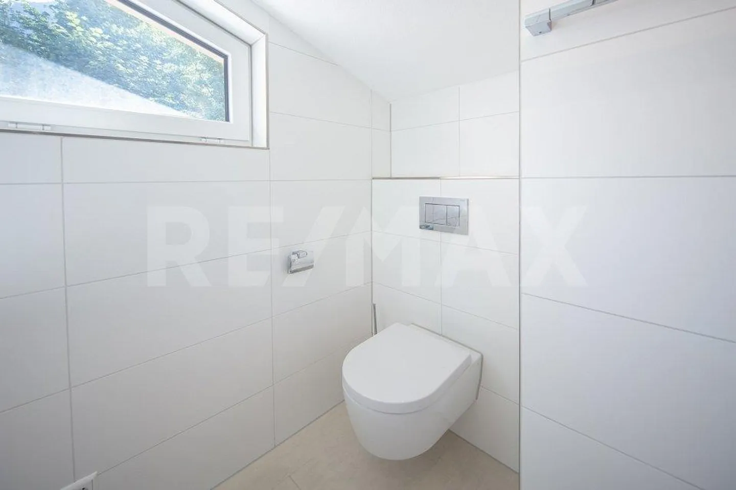 Studio résidentiel moderne et neuf avec vue imprenable sur le lac et les montagnes, 6442 Gersau SZ - Photo 8 sur 13