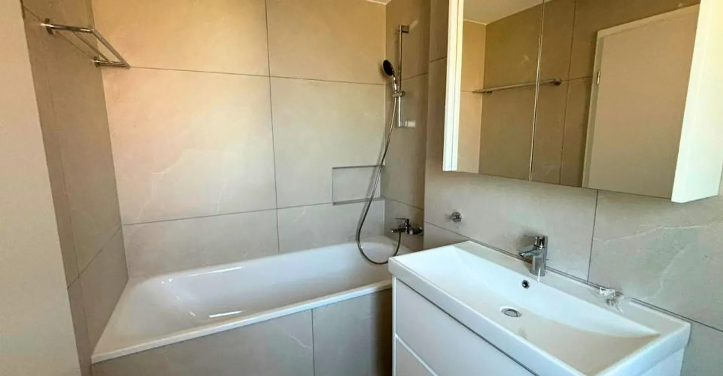 Appartement moderne à Giffers - Photo 8 sur 9
