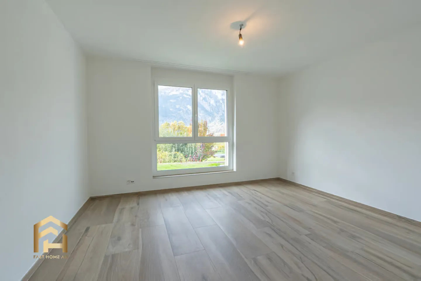 Charmante 4.5 Zimmer Wohnung - Foto 3 von 13