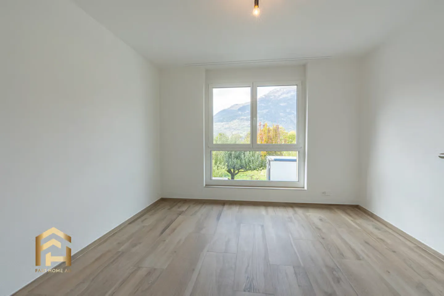 Charmante 4.5 Zimmer Wohnung - Foto 4 von 13