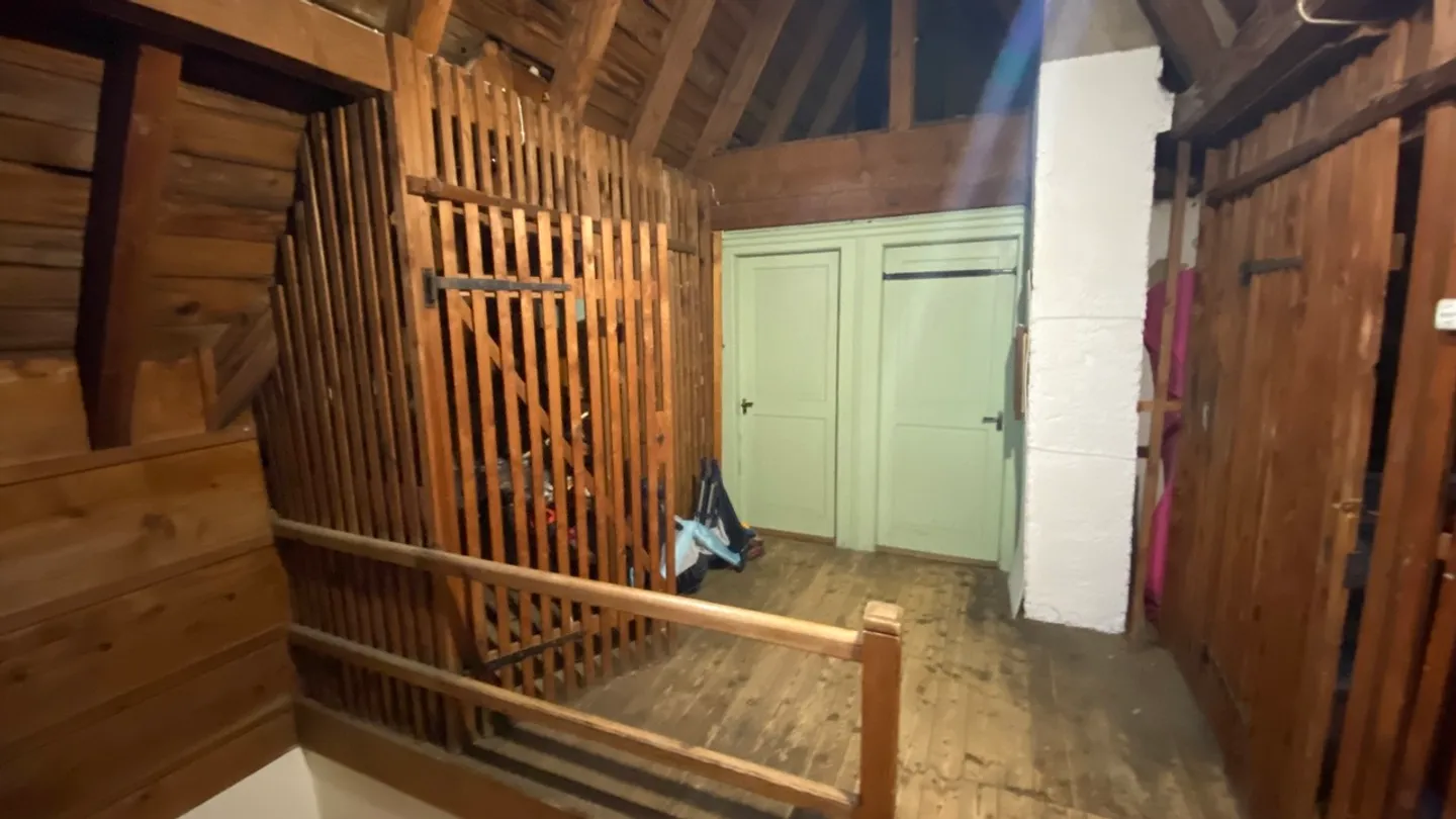 Appartamento completamente ristrutturato e luminoso con terrazza. - Foto 22 di 36