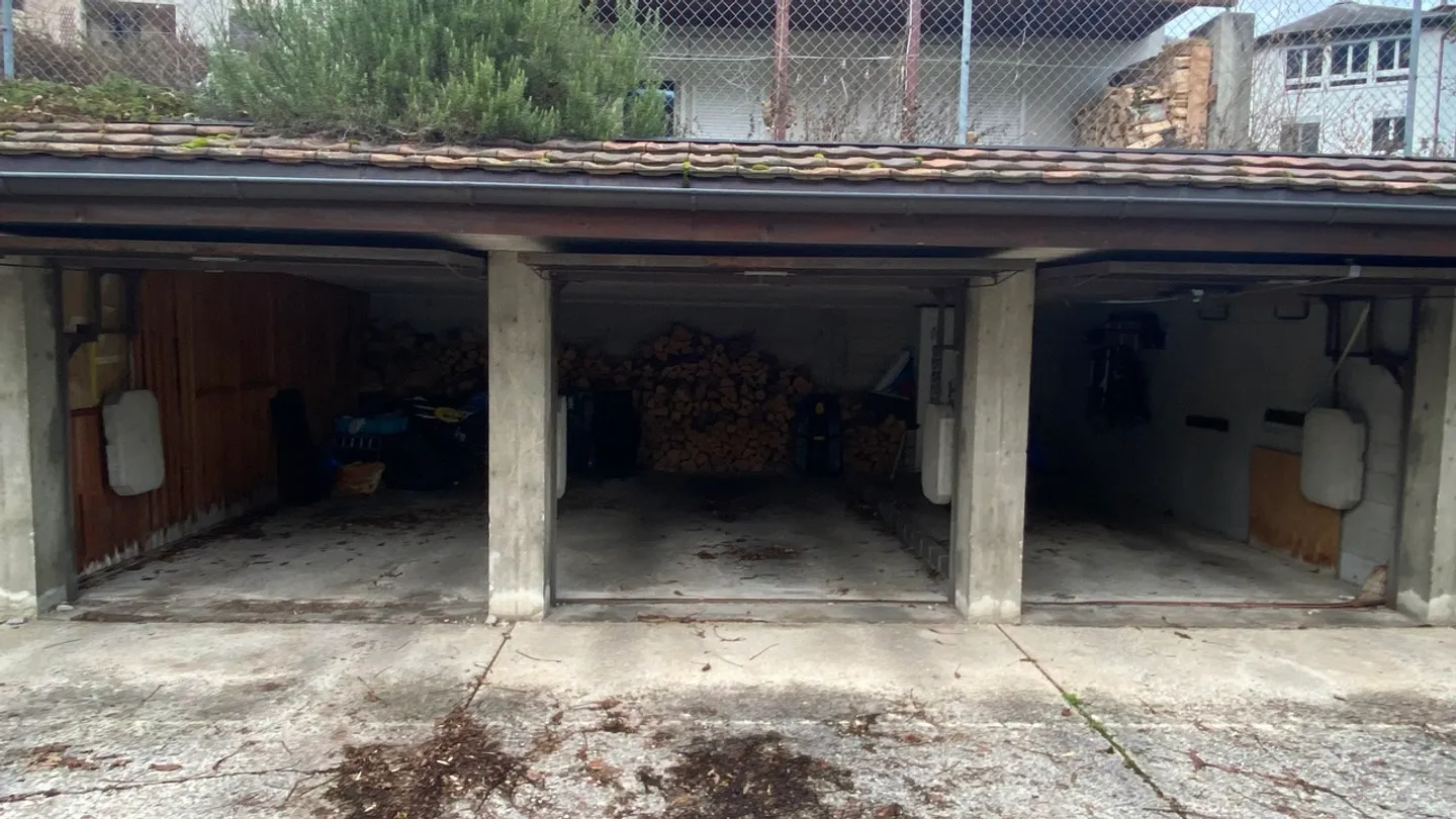 Appartamento completamente ristrutturato e luminoso con terrazza. - Foto 27 di 36